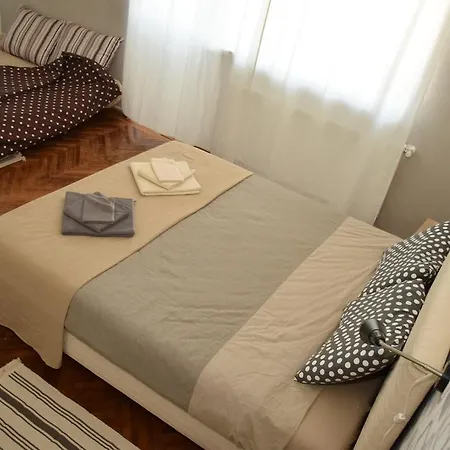 New Romana * Bukarest