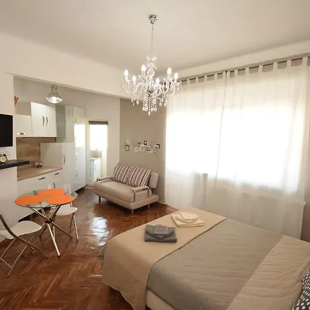 New Romana Apartament Bukareszt